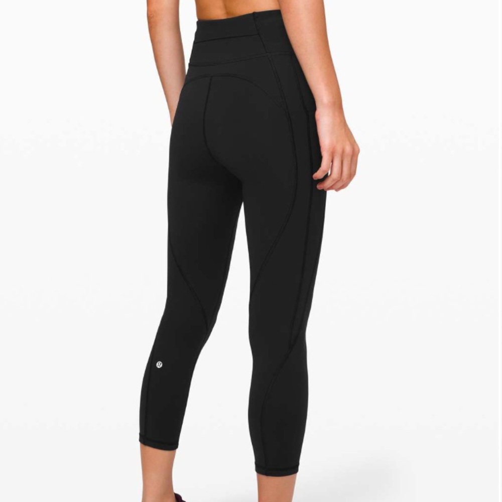 Lululemon Time To Sweat Crop 23"
Black